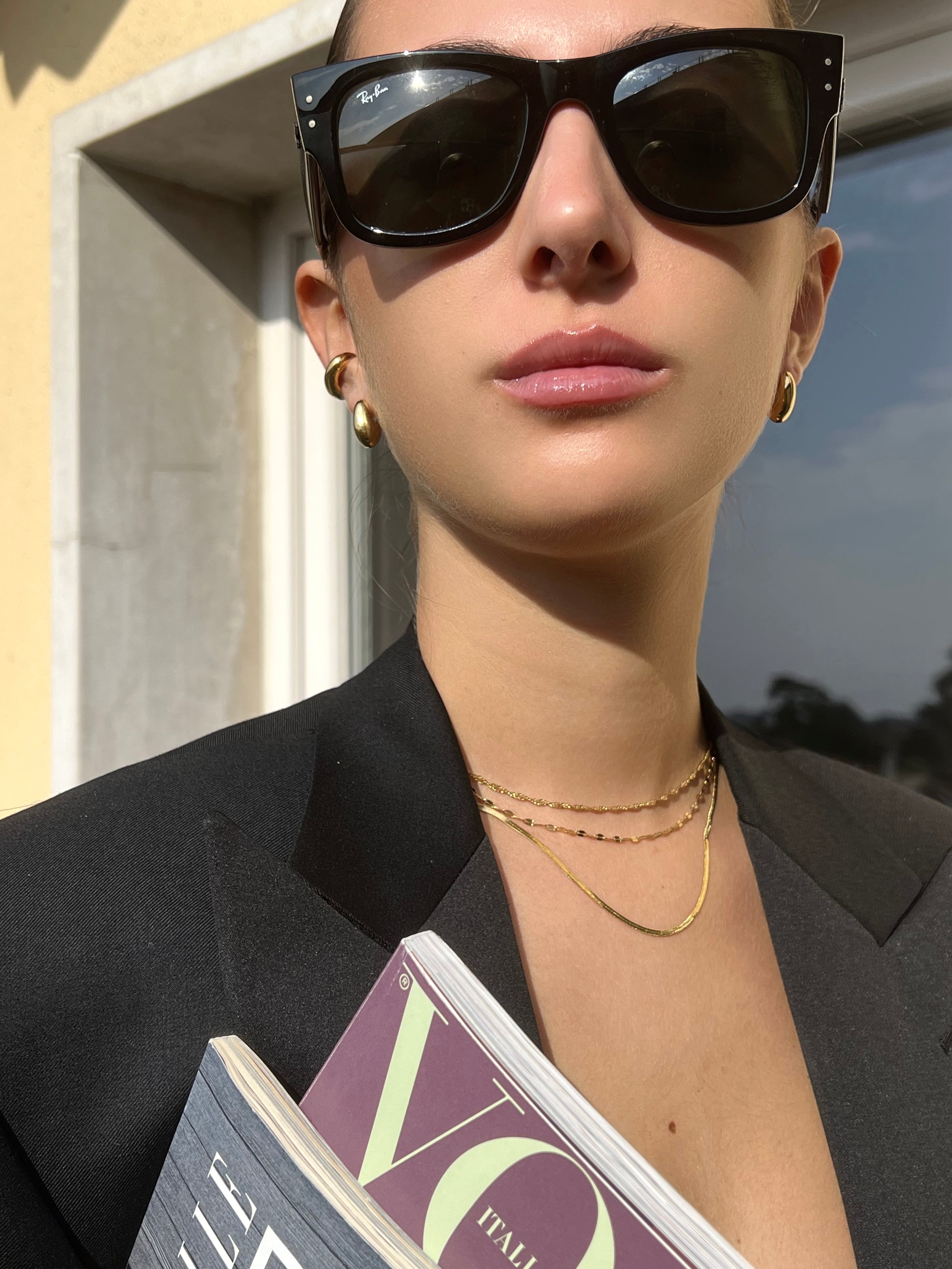 SET ESSENTIAL GLOW