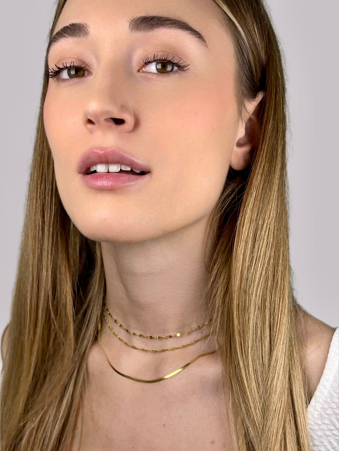 SET ESSENTIAL GLOW